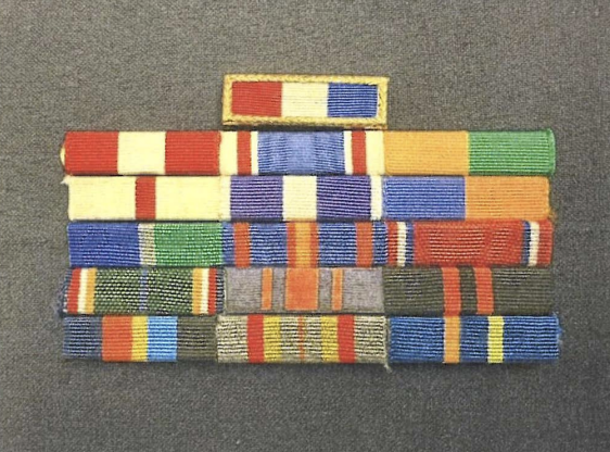 Image of correct department ribbon placement